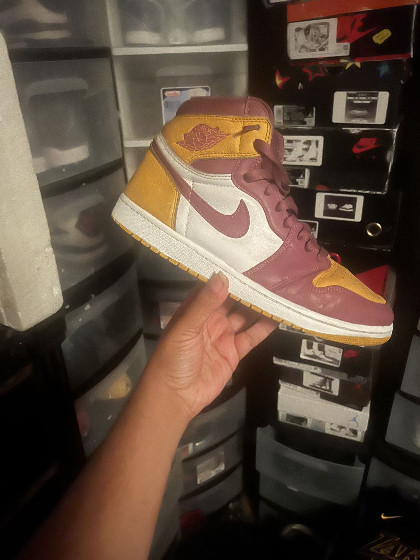 Air Jordan Retro 1 Clean Beaters Size 10.5