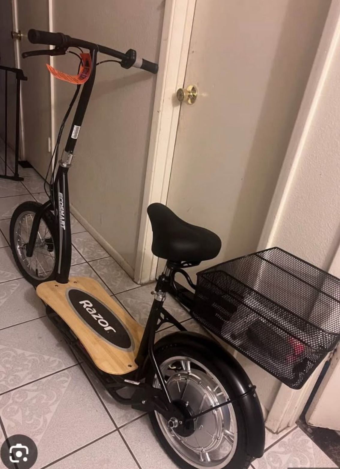 Razor EcoSmart Metro Electric Scooter 