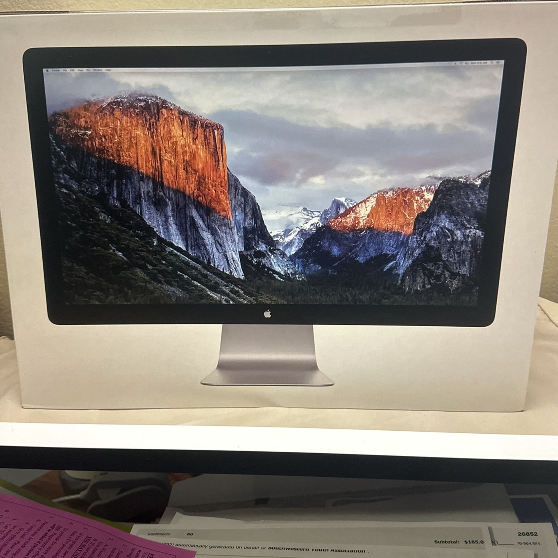 Used Apple Thunderbolt Display Monitor 27”