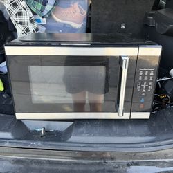 Almost New Microwave