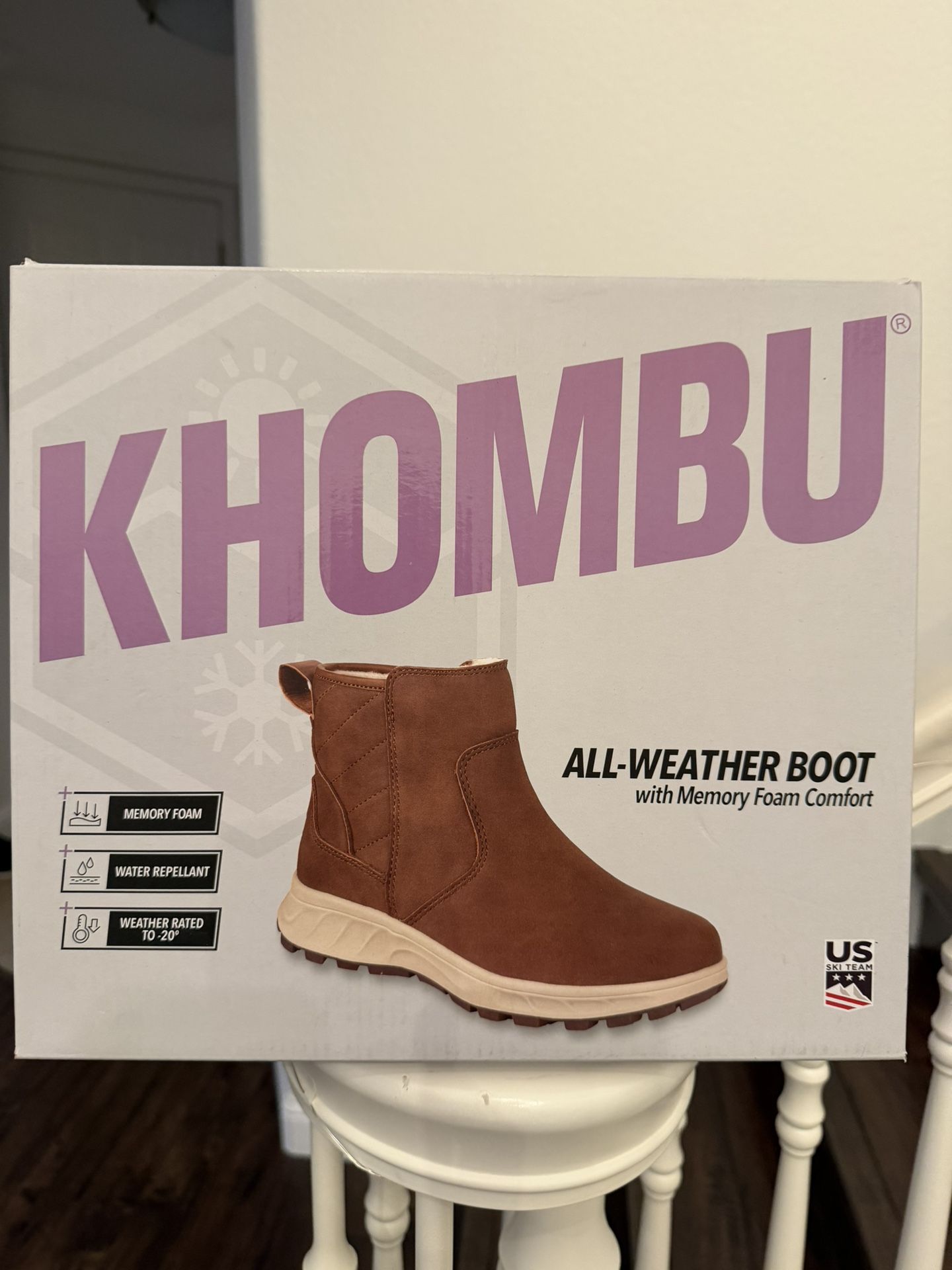 Women’s Weather Boots size 8