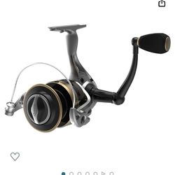 Quantum Strategy Spinning Reel, 6 Ball Bearings (5 + Clutch) with a Smooth and Powerful 5.2:1 Gear Ratio, Continuous Anti-Reverse Fishing Reel with a 