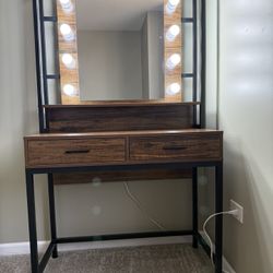 Makeup Vanity, Brand New Never Used, Price Firm