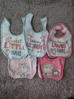 Lot of cute bibs