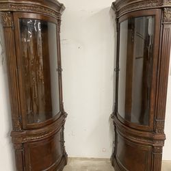 Corner China Cabinets