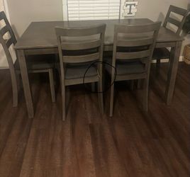 Kitchen table