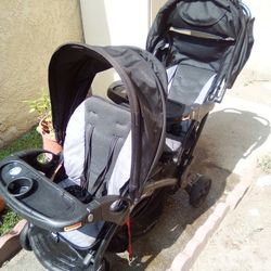 Double Stroller 