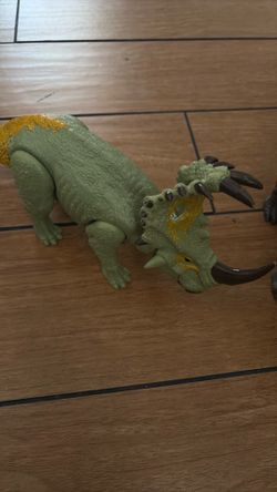 Dinos