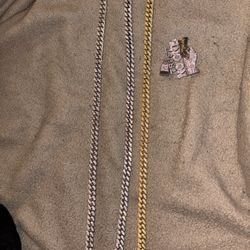 Gold/silver Chain With Diamonds