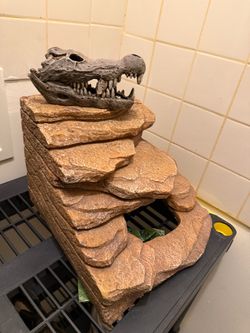 Reptile hide