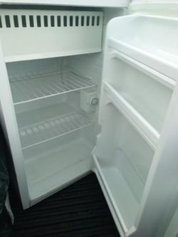 Daewoo Mini Fridge