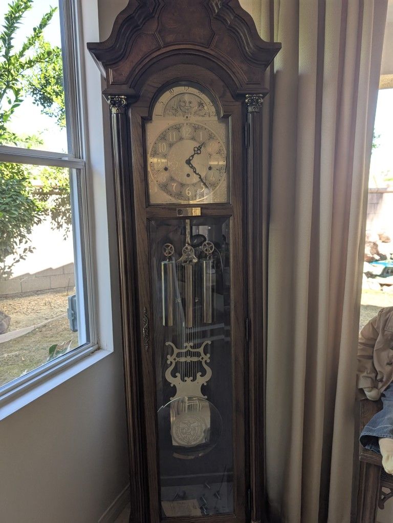 Grandfather Clock 