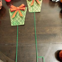 2 Metal 34"+28" High Gift Boxes Staked Lawn Decor 