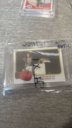 Muhammad Ali robe patch card