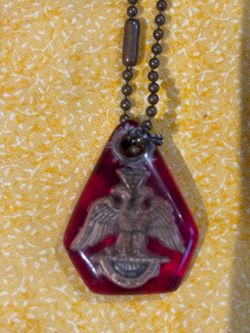 Unique Masonic pin.