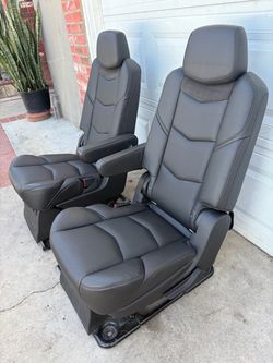 2015-2020 cadillac escalade middle row seats