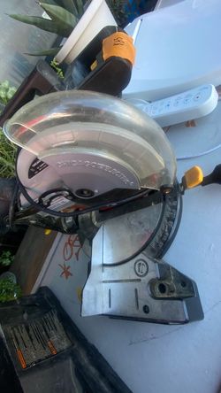 Chicago Electric Miter Saw
