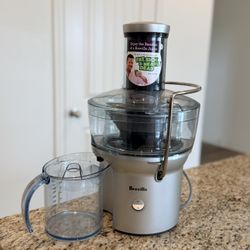 Breville BJE200XL Juice Fountain Compact Centrifugal Machine, 25 fl oz, Silver