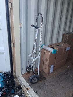 Commercial  hand truck.  Very Good Condition