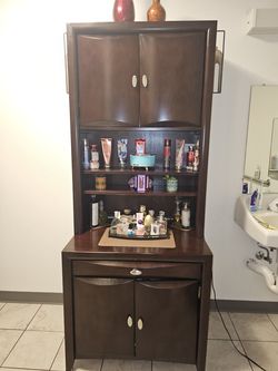 OFFICE /COMPUTER SHELF
