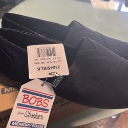 Womens Bobs from Skechers NEW Size 6.5