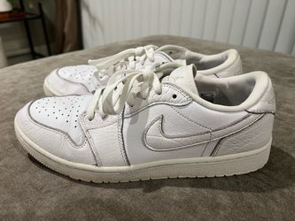 Jordan golf size 11 men’s $50