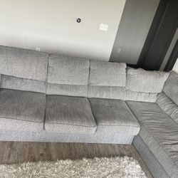 Couch (gray)