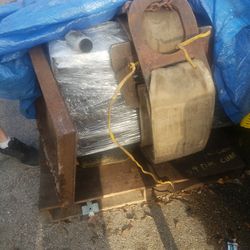 5.9 Diesel Cummings 1st Generation 12 Valve