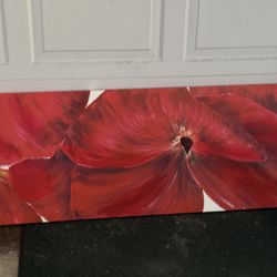 5ft X 21 “ FLOWERS STRETCHED ON CANVAS ACRYLIC -WALL ART - Reduced For QUICK SALE 👍👍🌺🌺🌺 - FIRST COME FIRST SERVE - BEAUTIFUL !