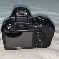 Nikon D3500