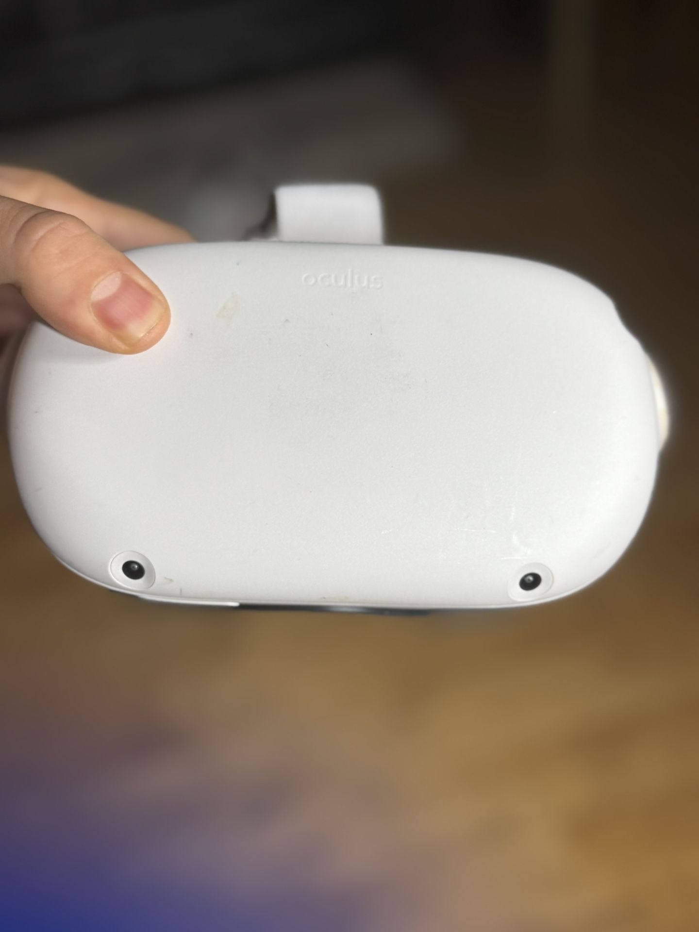 Oculus Quest 2 – Wireless Virtual Reality Headset, All-in-One Gaming