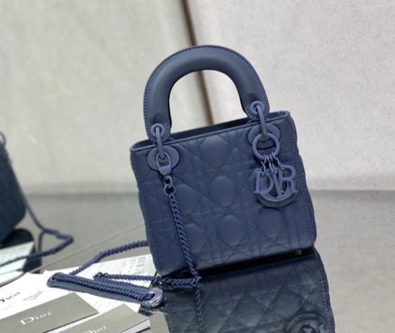 Lady three-ply frosted leather