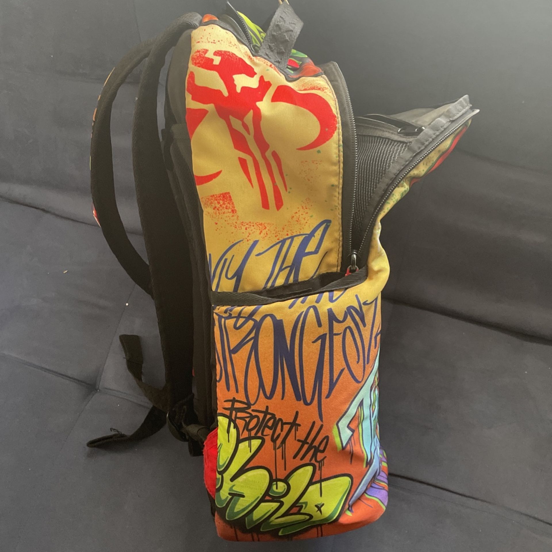 Sprayground backpack good condition for Sale in Miami, FL - OfferUp