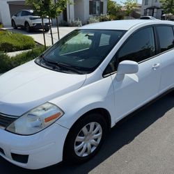 2008 NISSAN VERSA 