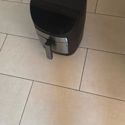 Deluxe Air Fryer Gourmia  Xl 8 Quart