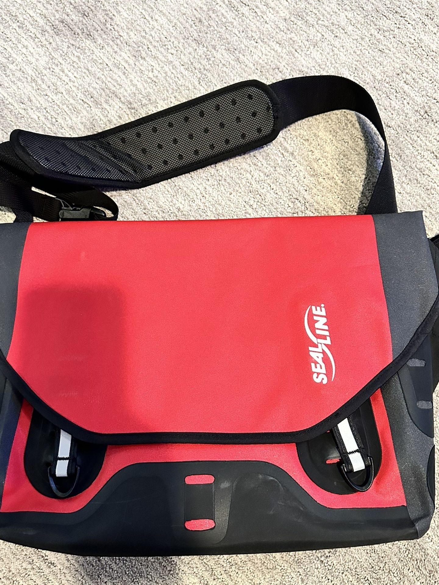 SealLine Urban Waterproof Messenger Bag