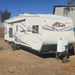 2010 Eclipse Attitud F/X