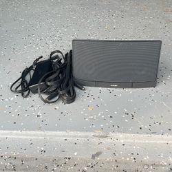 Bose Lifestyle Roommate Speaker