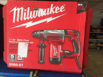 Milwaukee 1-1/8 hammer kit