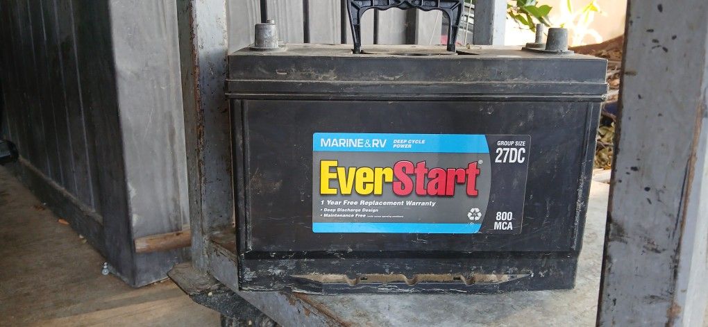 Deep Cycle Battery