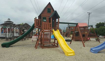 Cottage House Brand New With 6 Year Warranty We Arrange Delivery And Install