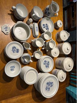 Yorktown dishes