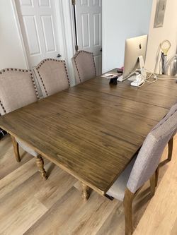 Ashley’s Wood Dining Table and Chairs