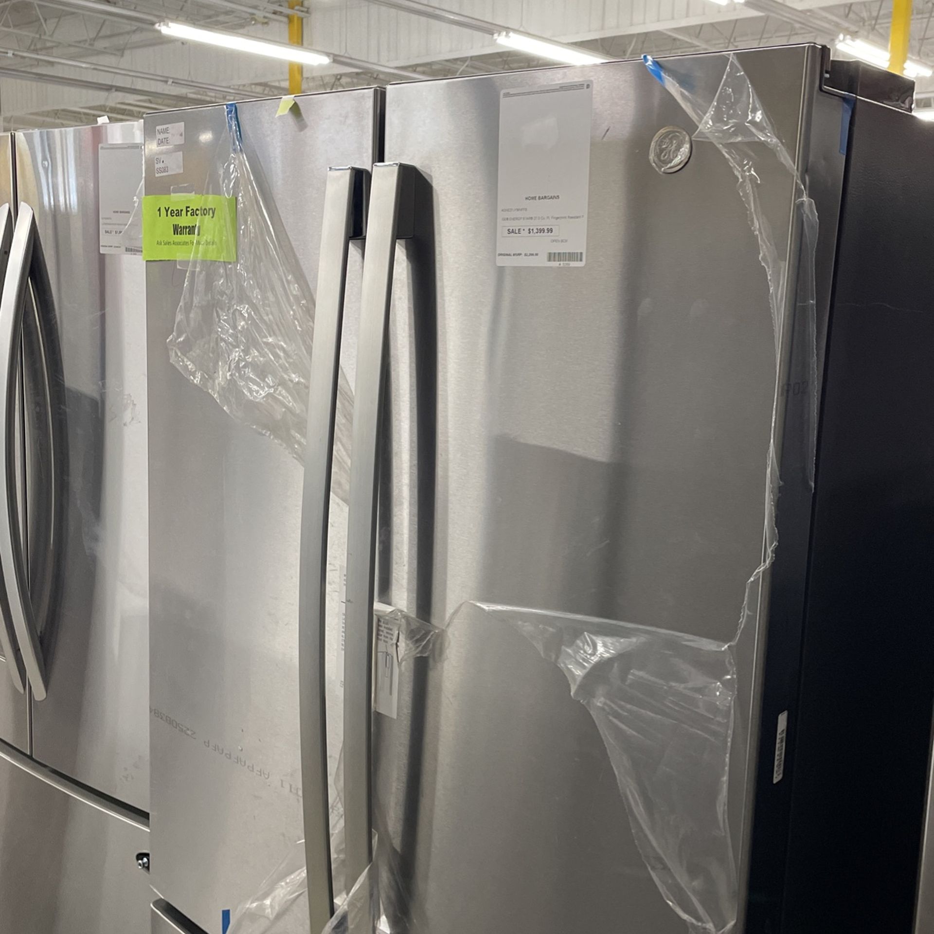 GE FRENCH DOOR STAINLESS STEEL REFRIGERATOR for Sale in Chino, CA OfferUp