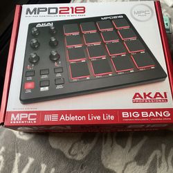 MPD218 Beat Machine