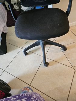 365 Degree Swivel Chair