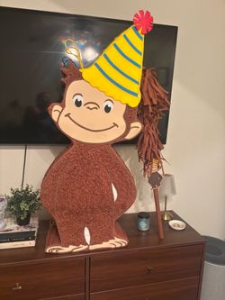 New Curios George Piñata