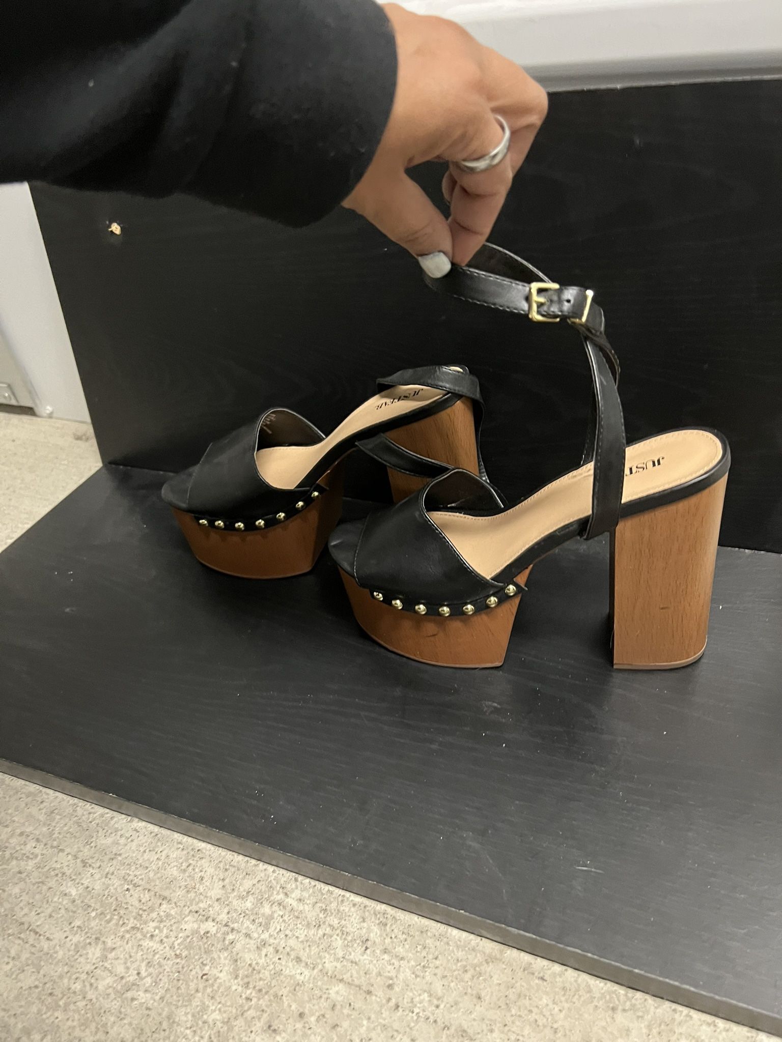 Black and Faux Wood Strappy platform sandals