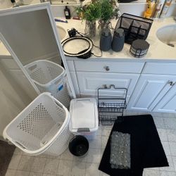 Bathroom Accessories Bundle 