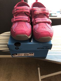 Girls sandals stride rite